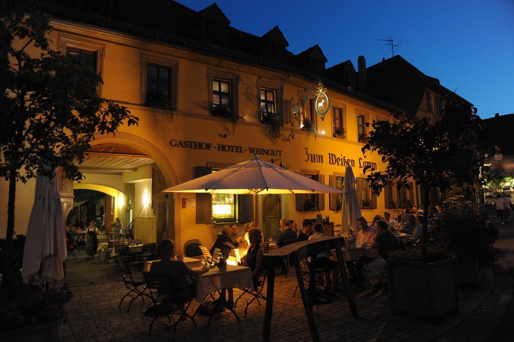 Gasthof zum Weißen Lamm Sommerach Exterior foto